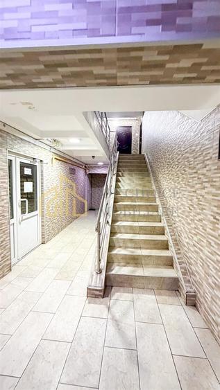 Apartament cu 3 camere semidecomandat, mobilat în Tei