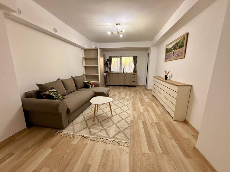 Apartament cu 2 camere decomandat în Km 5