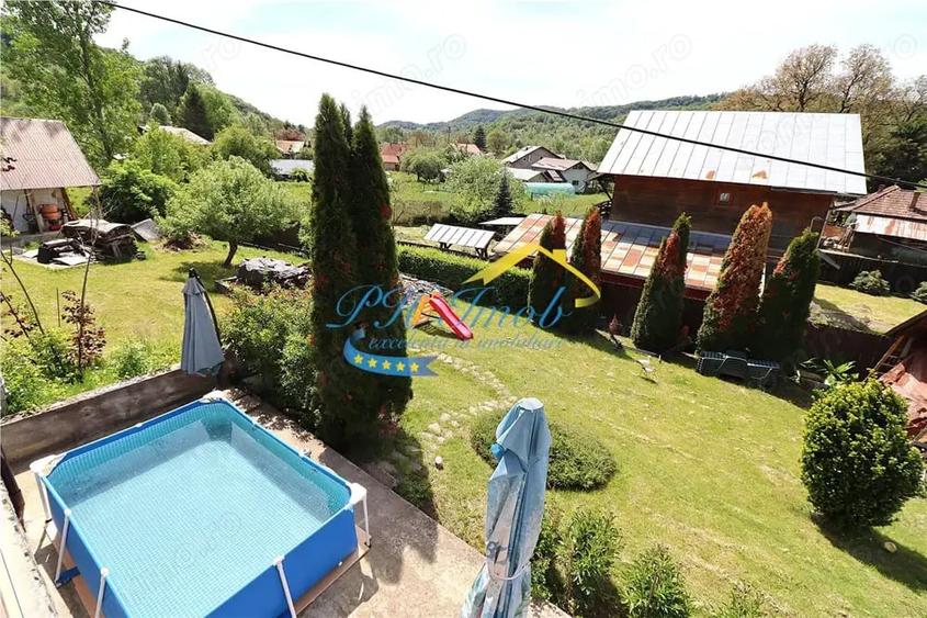 Casă cu 2 camere cu Teren 2208 Mp în Provița de Sus