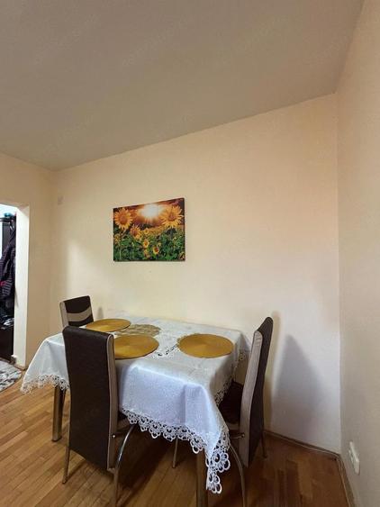 Apartament cu 2 camere semidecomandat în Lehliu