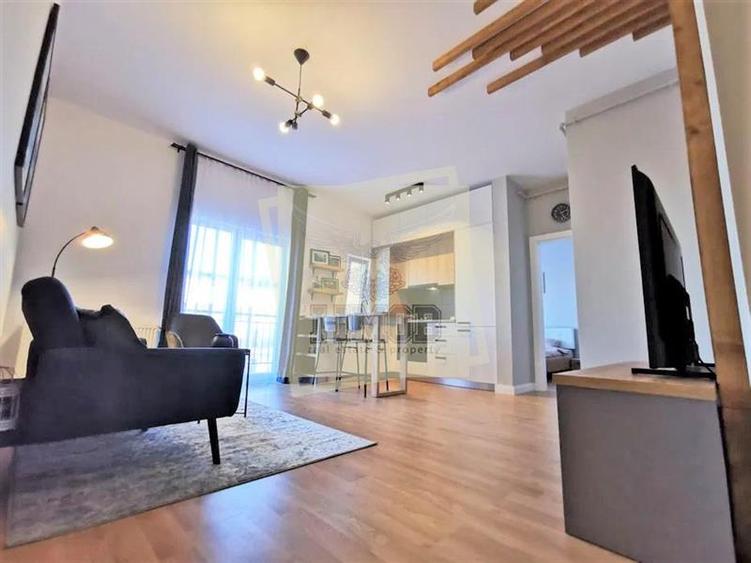 Apartament cu 2 camere semidecomandat, mobilat în Exterior Vest