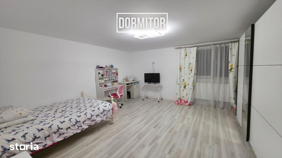 Casă cu 4 camere cu Teren 506 Mp în Petros