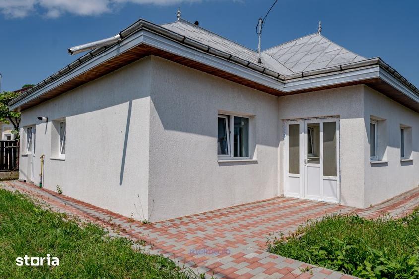 Casă cu 4 camere cu Teren 754 Mp în Moinești
