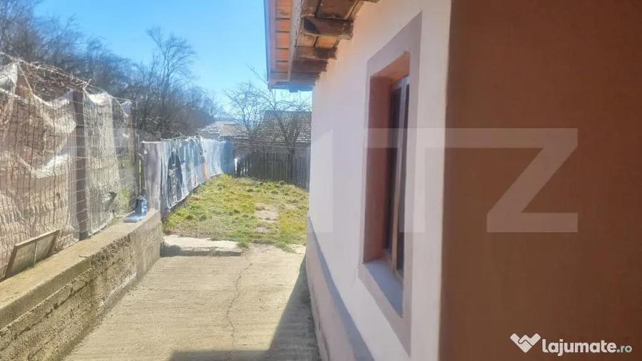 Casa renovata plus teren,VARBILA/PH - 2