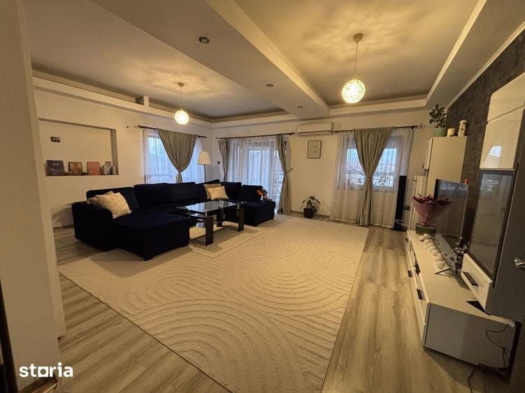 Casă cu 6 camere cu Teren 400 Mp în Străulești