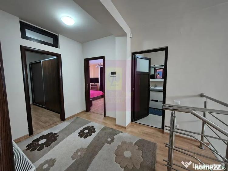 Casă cu 5 camere cu Teren 373 Mp în Afumați