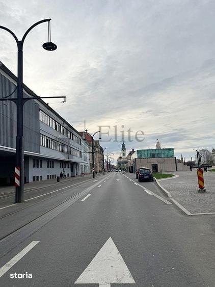 Apartament cu 3 camere în Ultracentral
