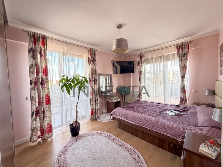 Apartament cu 4 camere semidecomandat, mobilat în Bună Ziua