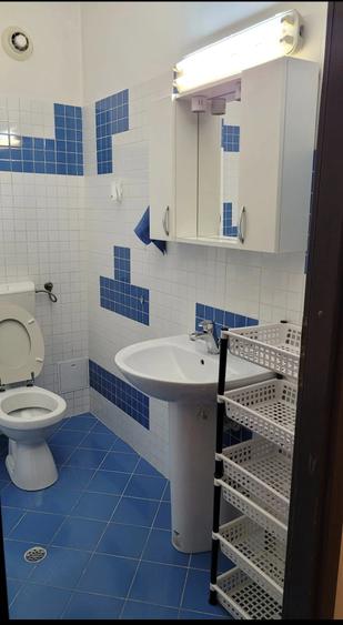 Garsonieră decomandată în Apărătorii Patriei