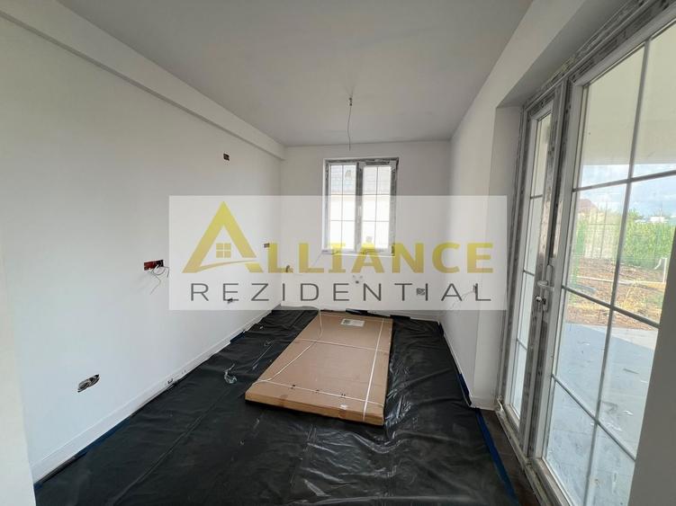 Casă individuală cu 3 camere cu Canalizare în Berceni