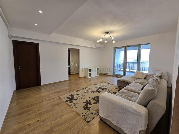 Apartament cu 2 camere semidecomandat, mobilat în Militari