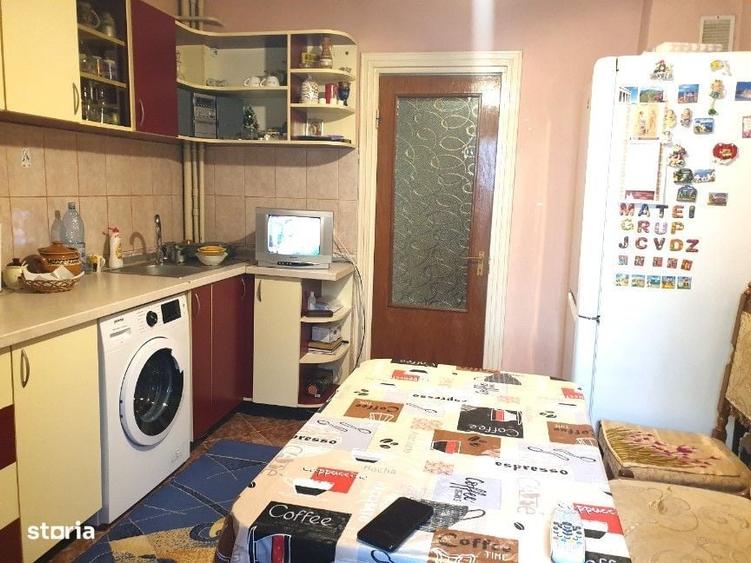 Apartament cu 2 camere decomandat în Dacia