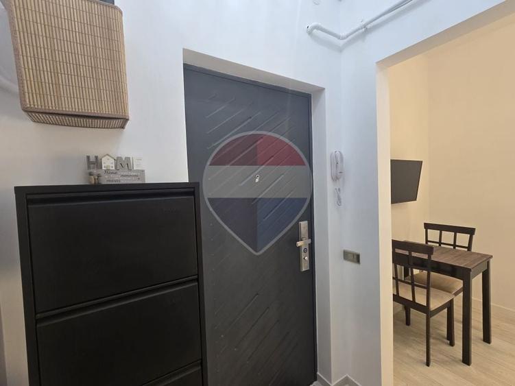 DE INCHIRIAT Apartament Ultra Central 2 camere - 22