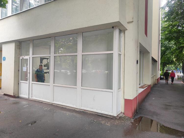 Spațiu comercial, de 54 mp, în Central