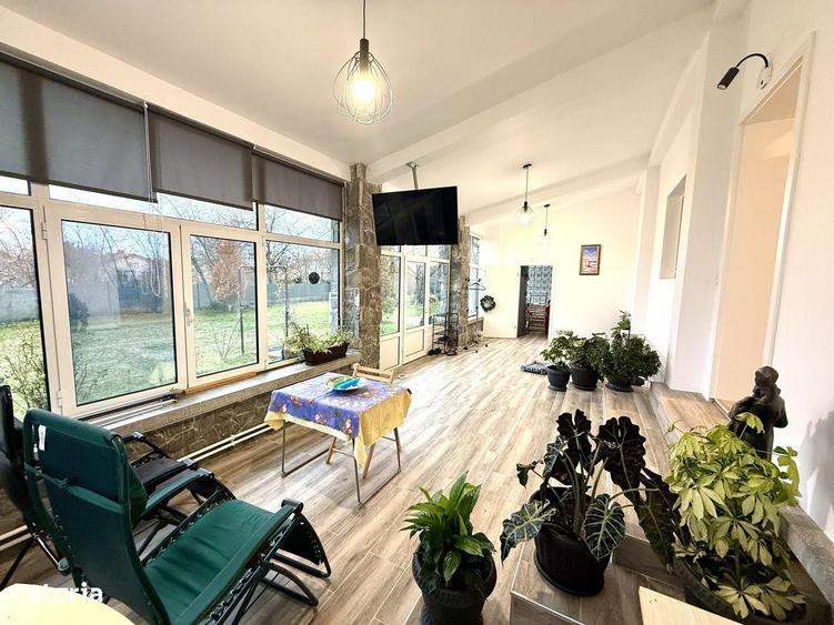 Casă cu 8 camere cu Teren 1310 Mp în Blejoi
