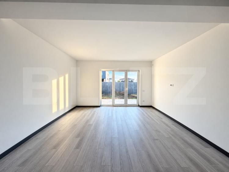 Duplex cu 3 camere cu Canalizare în Dumbrăvița