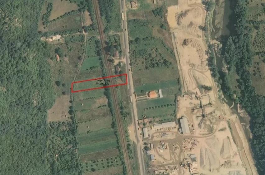 Teren de 2158 mp, în Mehadia