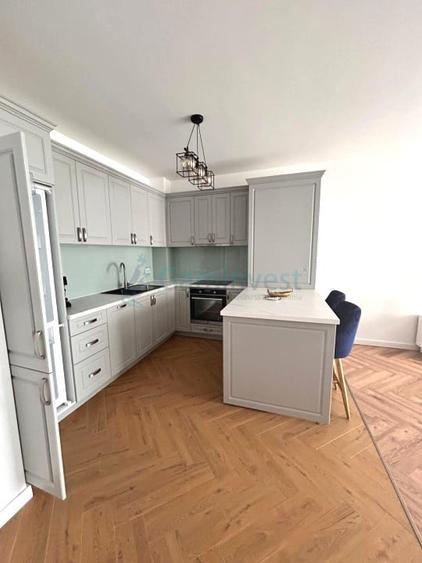 Apartament cu 2 camere semidecomandat, mobilat în Calea Aradului