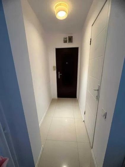 Apartament cu 2 camere decomandat în Lacul Tei
