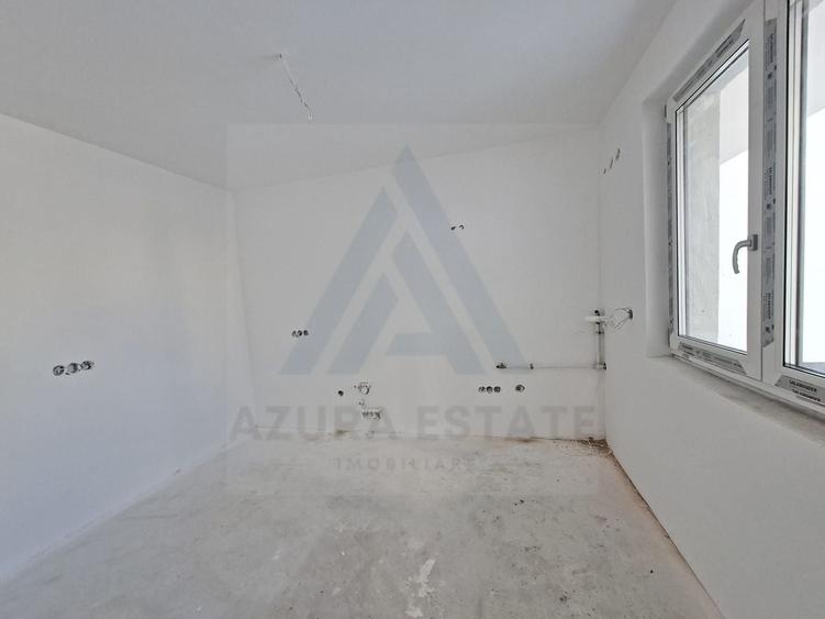Casă individuală cu 3 camere cu Canalizare în Exterior Sud
