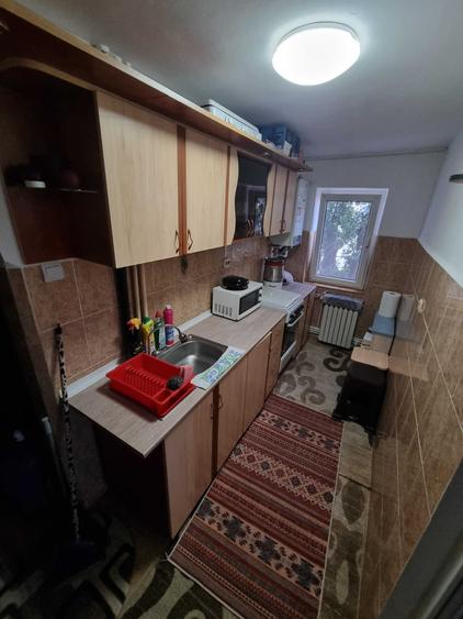 Apartament cu 2 camere semidecomandat în 23 August