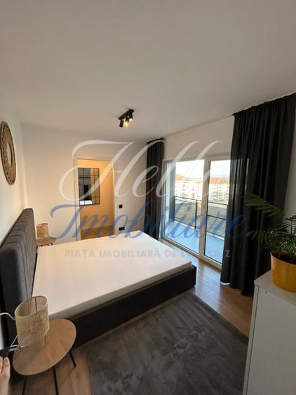 Apartament cu 3 camere decomandat, mobilat în Florești