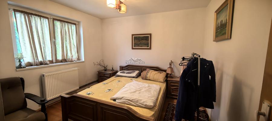 Casă individuală cu 5 camere cu Canalizare în Sud-Est