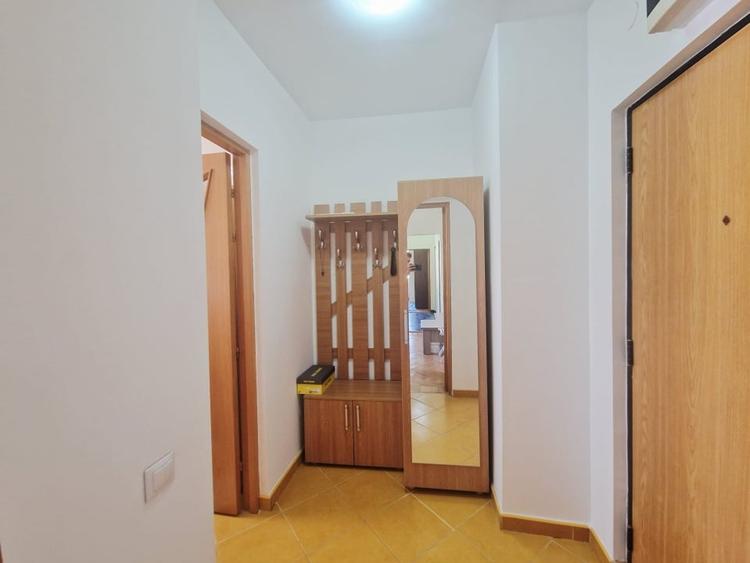 Apartament cu 3 camere decomandat, mobilat în Obor