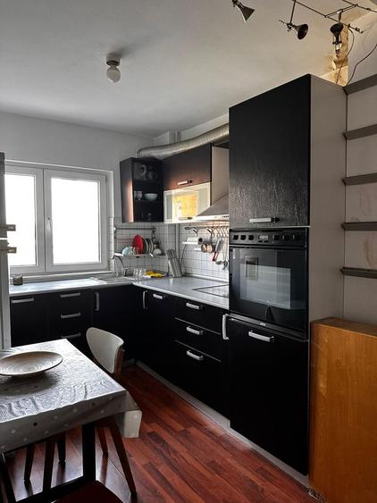 Apartament cu 2 camere decomandat, mobilat în Banu Manta