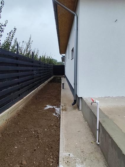 Casă individuală cu 4 camere cu Teren 350 Mp în Joița
