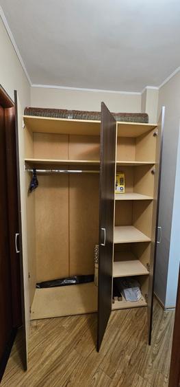 Apartament cu 2 camere semidecomandat în Colentina