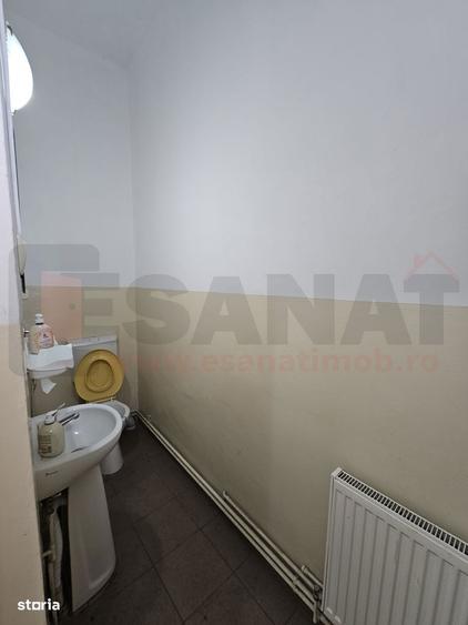 Apartament cu 4 camere în Central