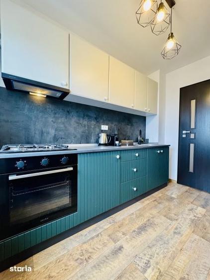 Apartament cu 3 camere semidecomandat în Vatra Luminoasă