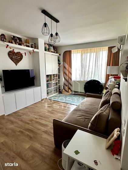 Apartament cu 4 camere decomandat în Circumvalațiunii