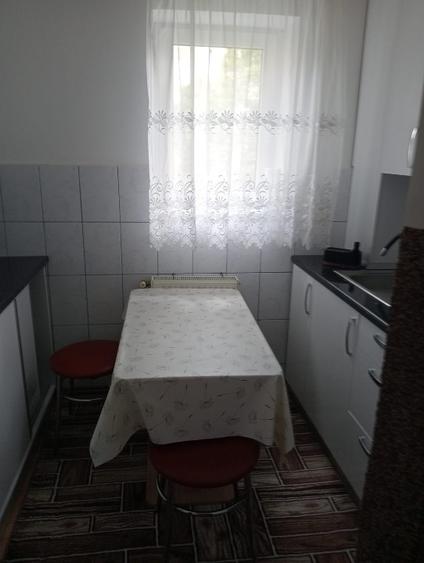 Vând apartament cu 2 camere decomandat - 5
