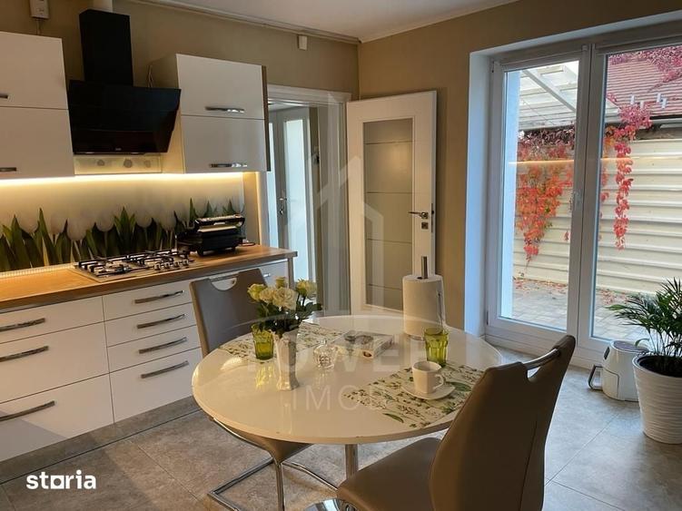 Casă cu 4 camere cu Teren 450 Mp în Valea Aurie