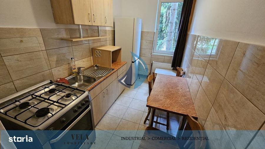 Apartament cu 3 camere decomandat în 7 Noiembrie