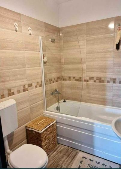 Apartament cu 2 camere decomandat în Păcii