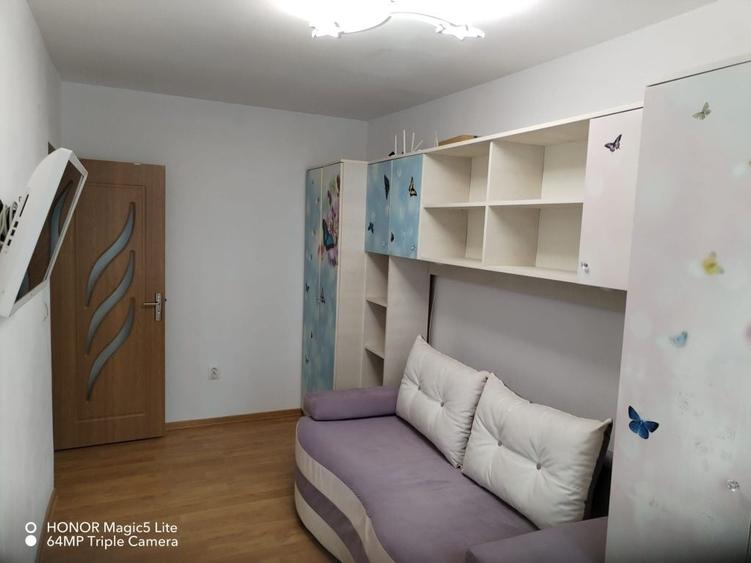 Apartament cu 2 camere decomandat în Astra