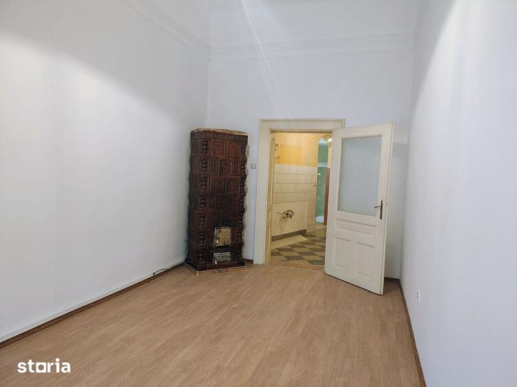 Apartament cu 3 camere în Eminescu