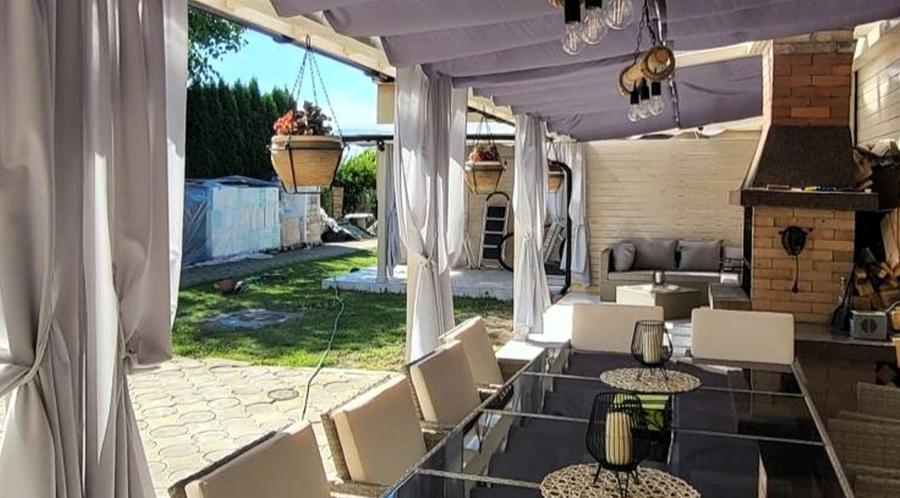 Casă cu 7 camere cu Teren 465 Mp în Ștrand