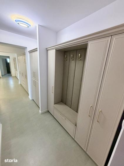 Apartament cu 3 camere în Soarelui