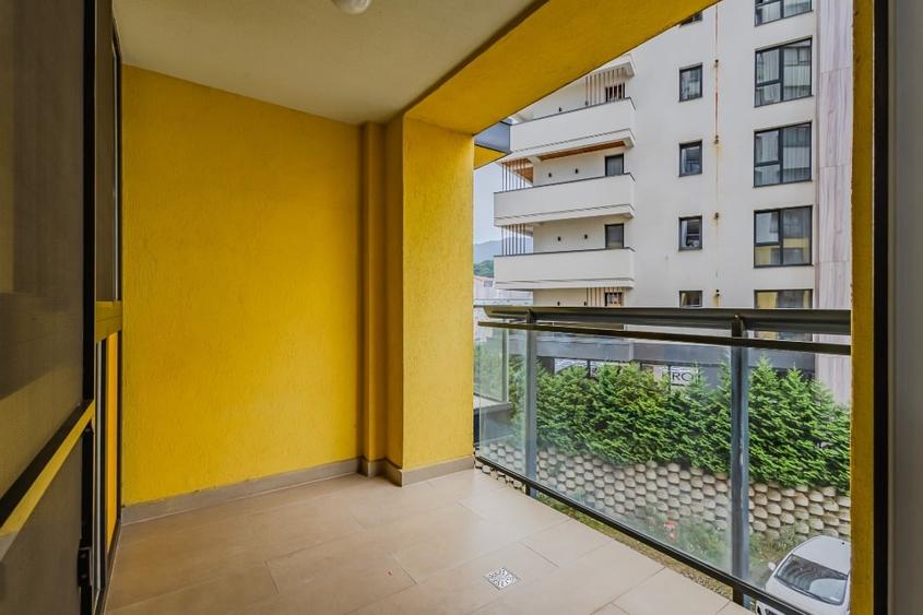 Apartament cu 2 camere semidecomandat, mobilat în Răcădău