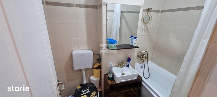 Garsonieră decomandată, mobilată în Central