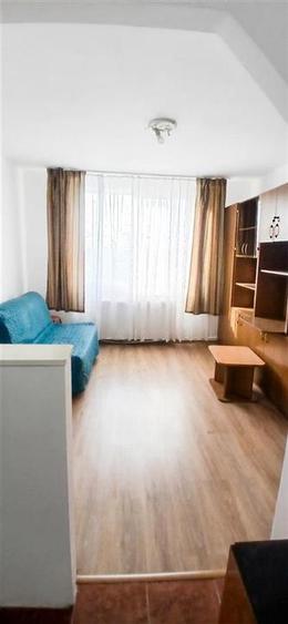 Garsonieră decomandată în Cantemir