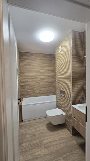 Apartament cu 2 camere decomandat în Lotrioara