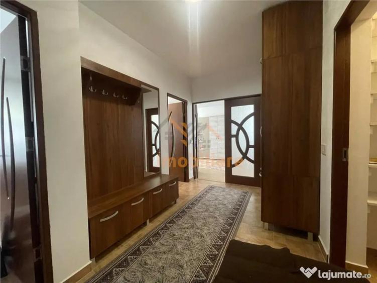 Apartament cu 3 camere decomandat în Decebal