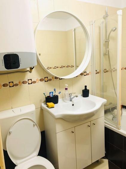 Apartament cu 2 camere decomandat în Crângași