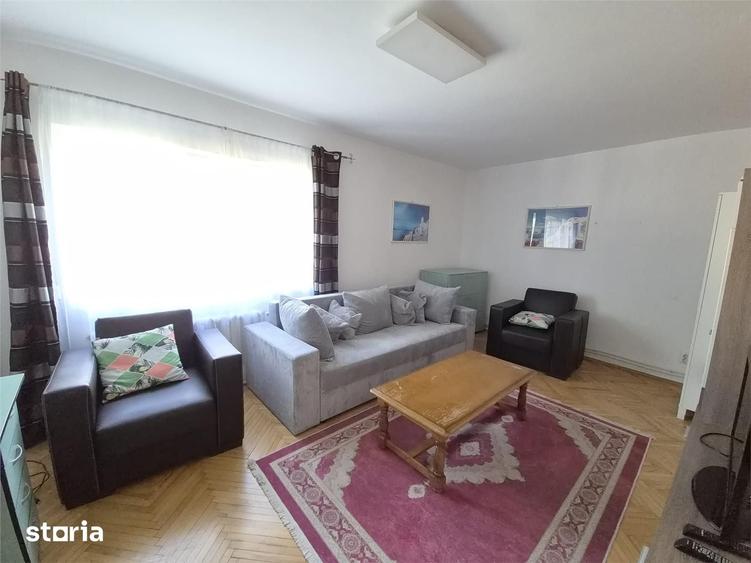 Apartament cu 2 camere decomandat în Zorilor