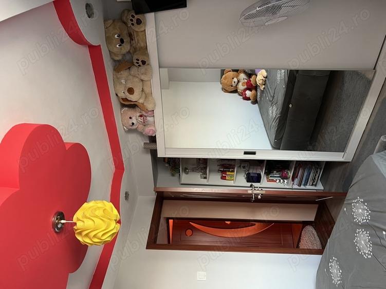 Apartament cu 3 camere decomandat în Rovinari